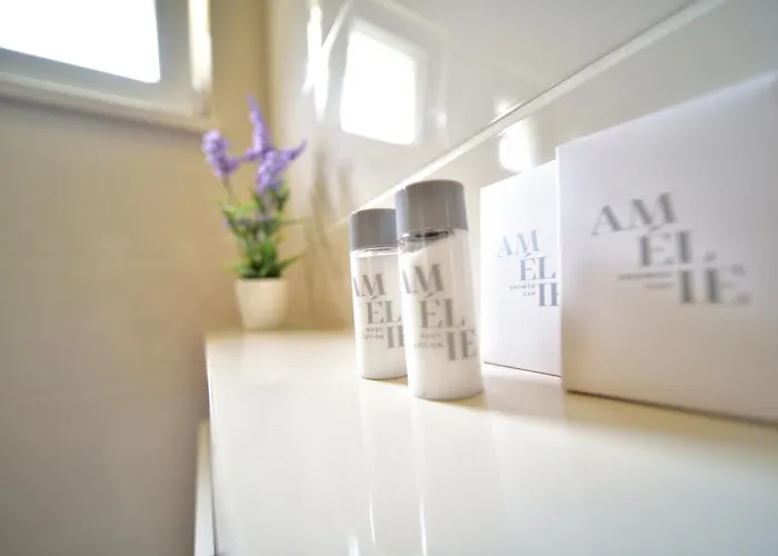 Seafront - Private Jacuzzi * Blato