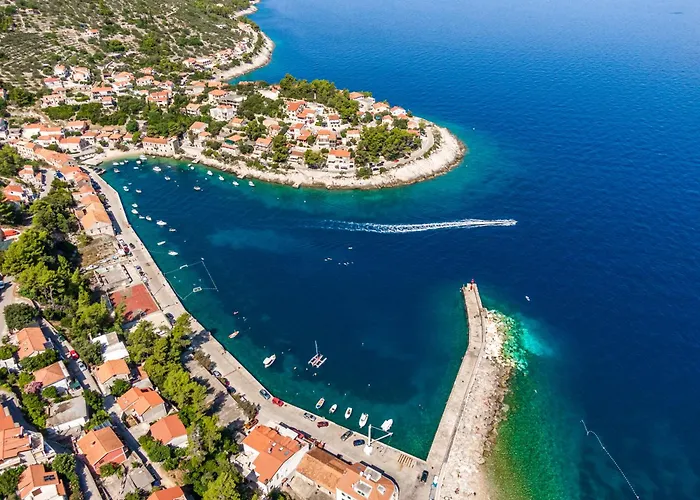 Seafront - Private Jacuzzi Villa