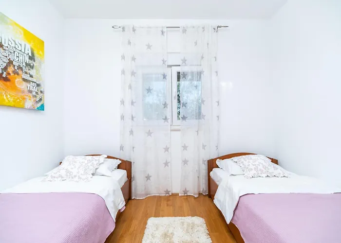 Seafront - Private Jacuzzi * Blato (Korcula)